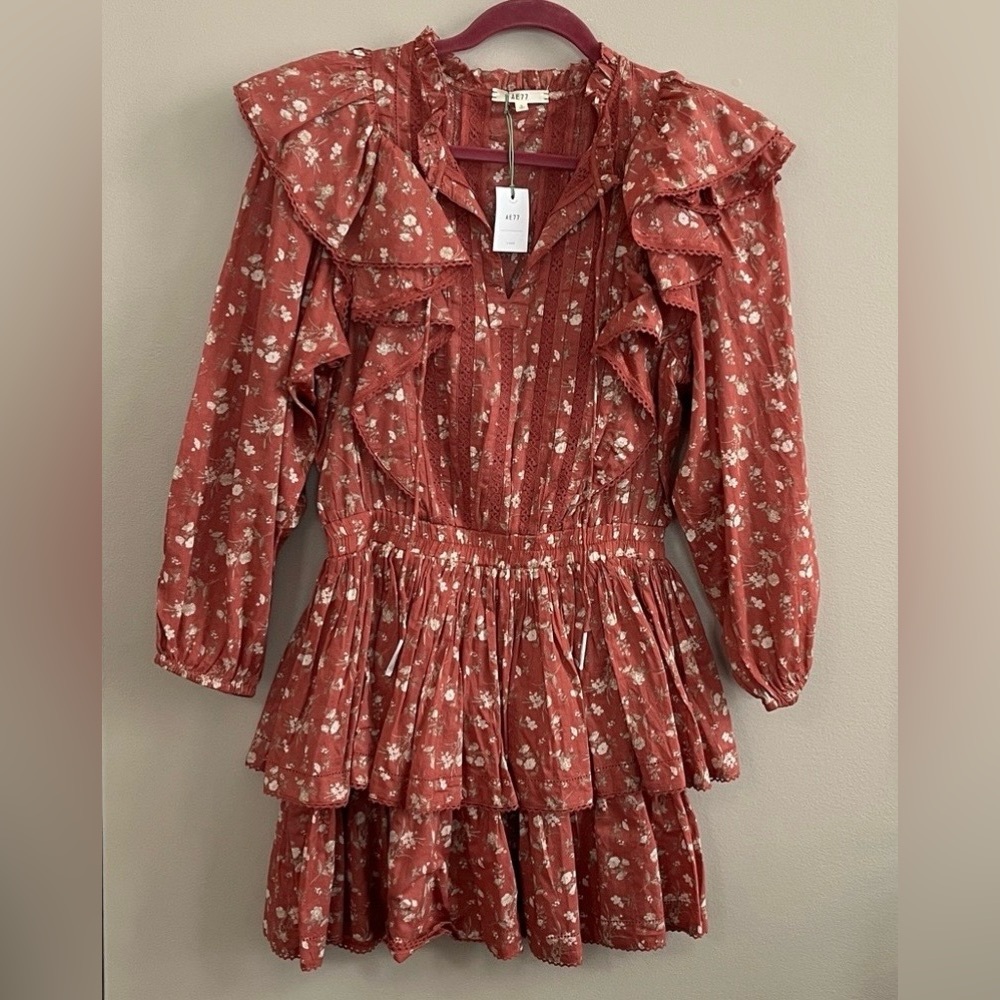 AE77 rust ruffled floral mini dress size small new